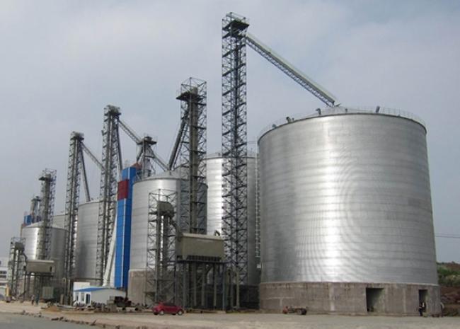 麻阳大型钢板库构造参数及水泥储存质量